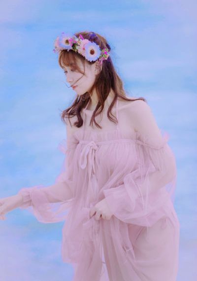 美女的胸100%露出无遮挡