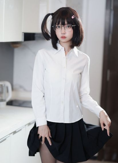 年轻的小姨子在线播放