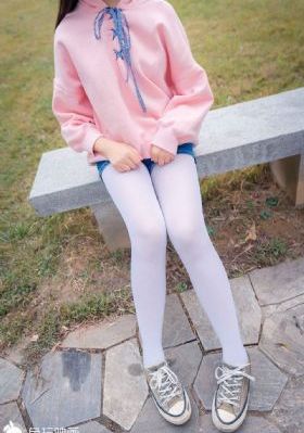 温碧霞5部三级在线看蓝色时期