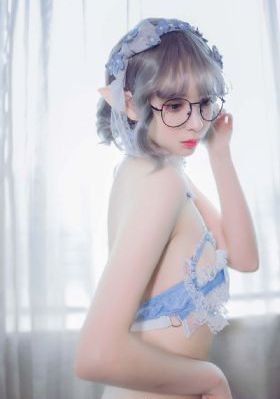 四个少妇按摩